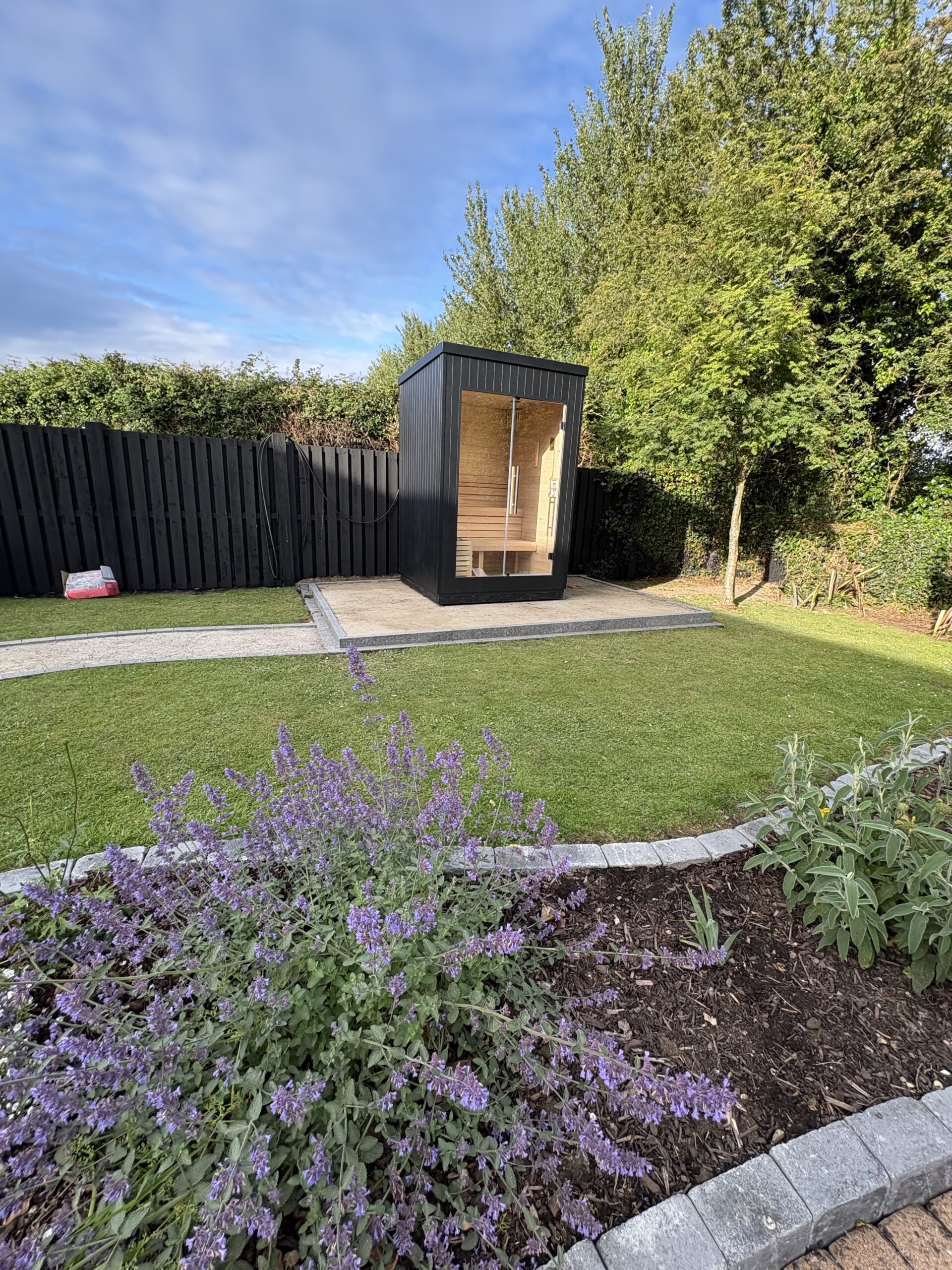 Rock 2 , Garden Sauna, OUTDOOR ( 4 Person Sauna)