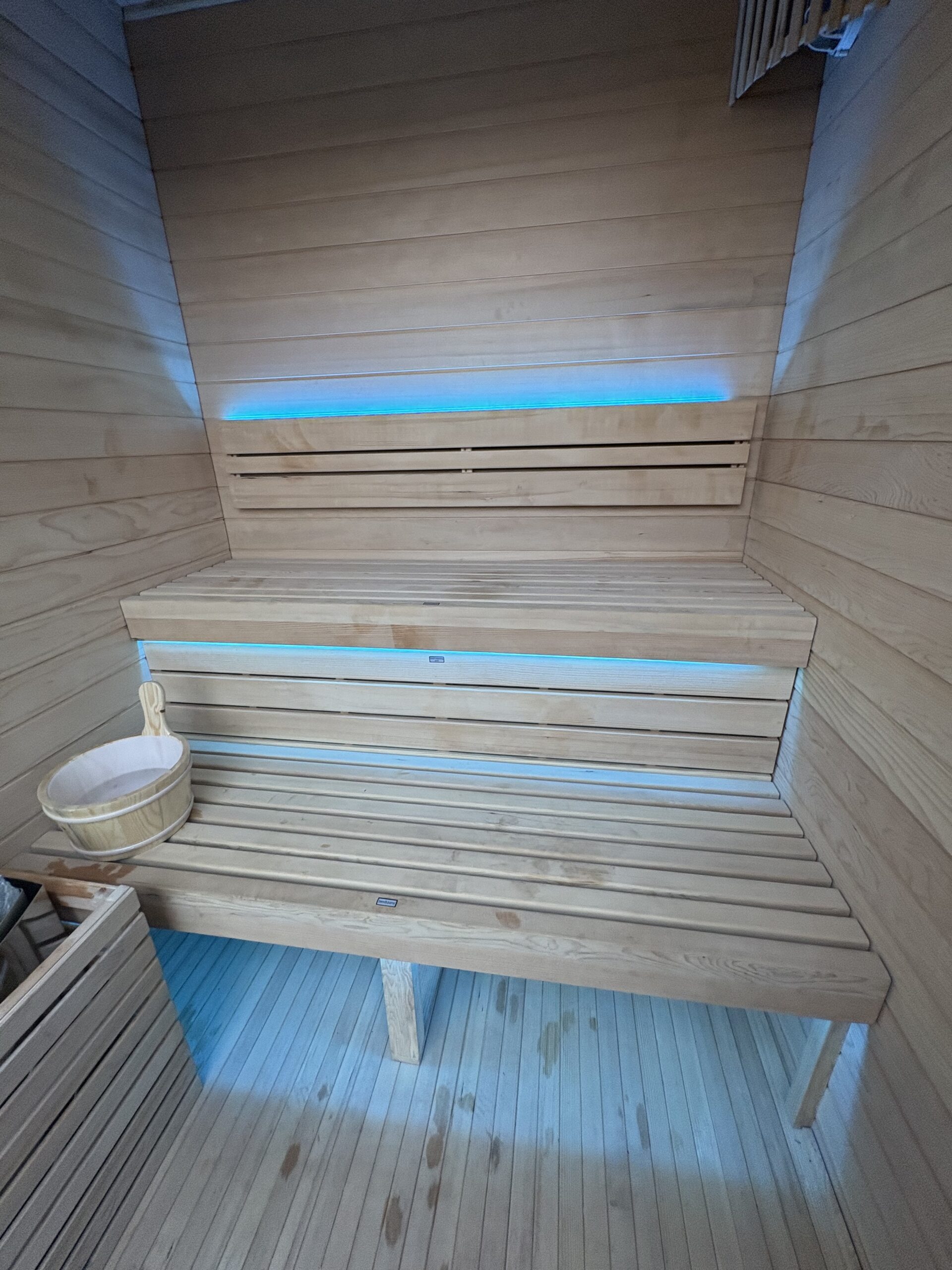 Rock 2 , Garden Sauna, OUTDOOR ( 4 Person Sauna)